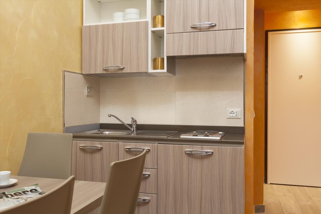 Jackie'S Apartments 罗马 外观 照片
